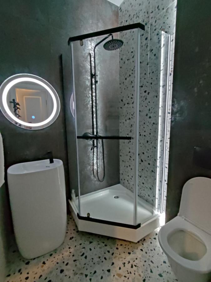 Brativ Rohatynciv 32 リヴィウ エクステリア 写真